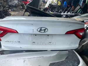 Hyundai Sonata 2016 Boot