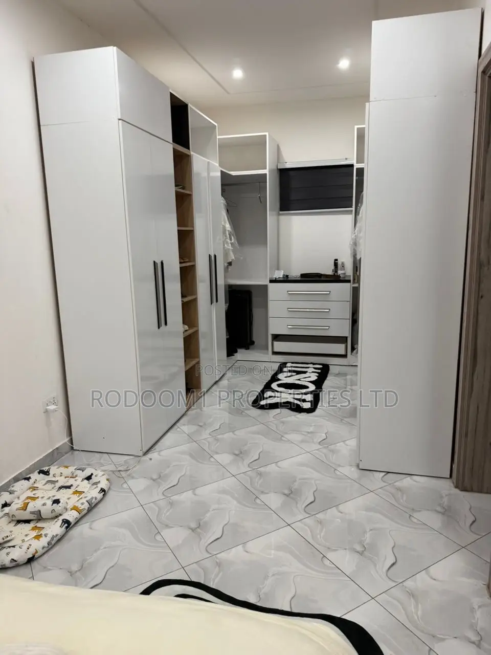 Furnished 4bdrm House in Dome Pillar 2 for sale