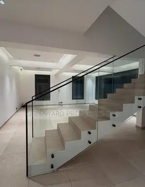 5bdrm House in Trasacco, Adjiriganor for sale