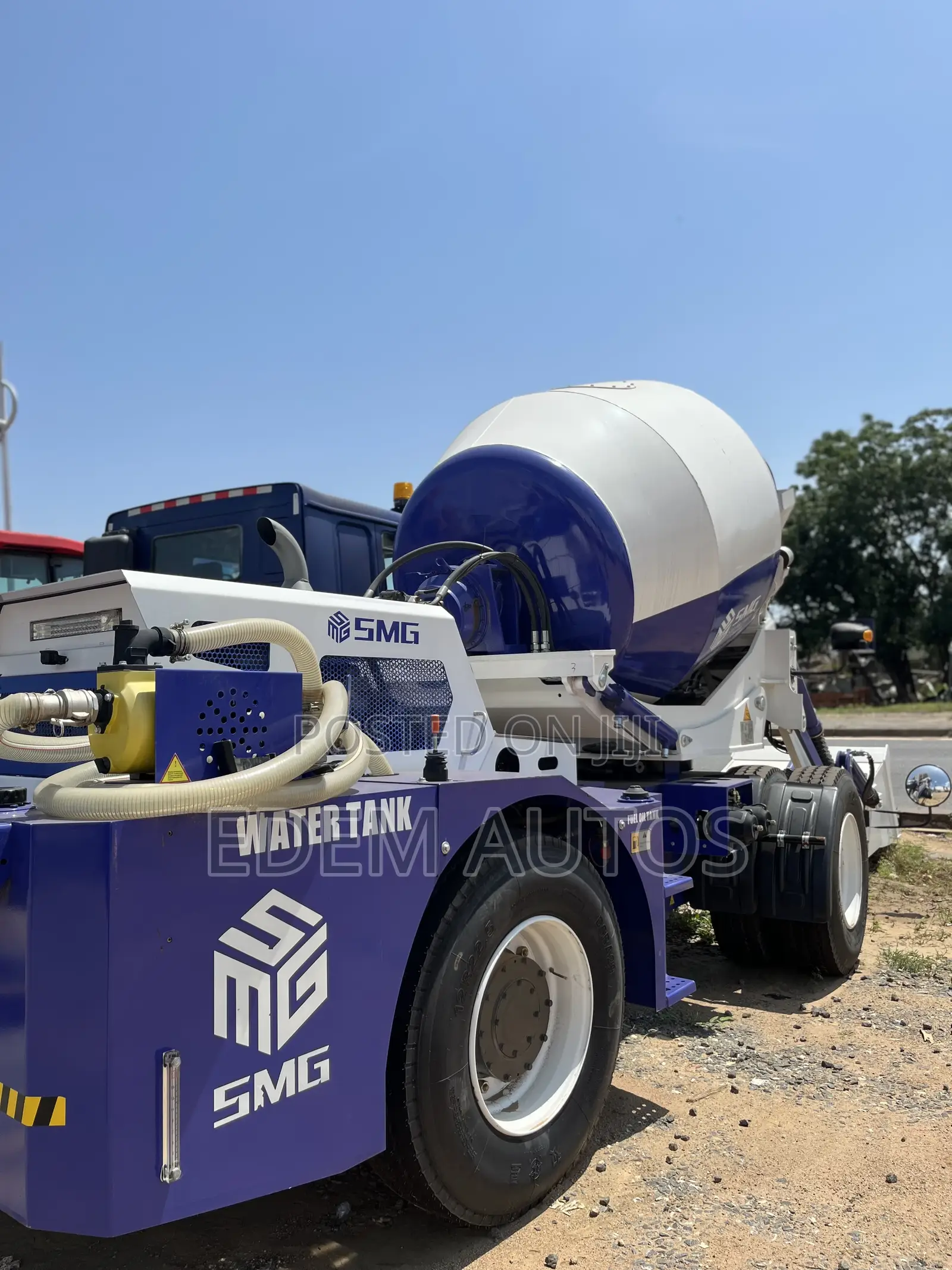Brand New 3.5 Cubic Meter Self-Load Concrete Mixer