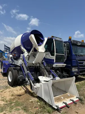 Brand New 3.5 Cubic Meter Self-Load Concrete Mixer