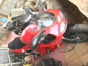 Triumph Bike 1998 Red