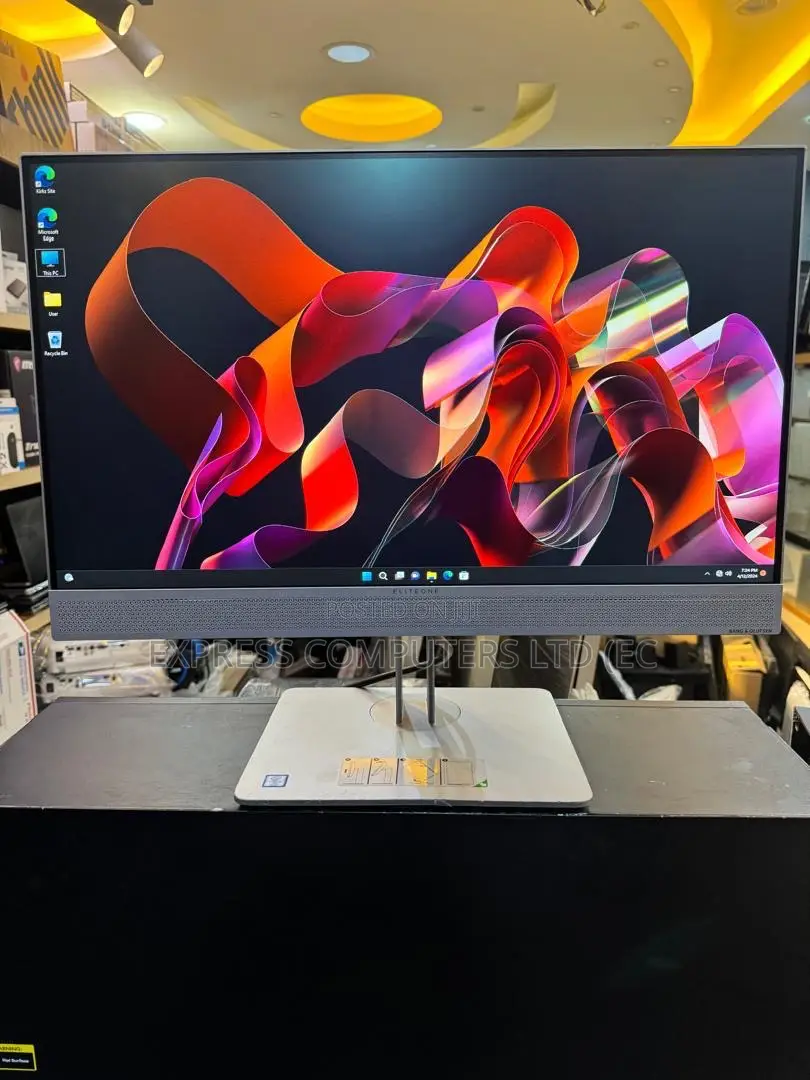 Desktop Computer HP EliteOne 800 G3 16GB Intel Core I7 SSD 512GB