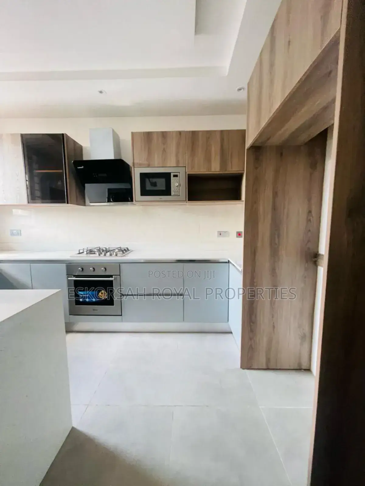 3bdrm House in Oyarifa for sale