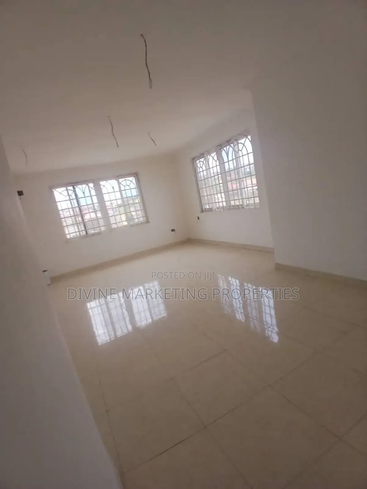 6bdrm House in Sahara, Dansoman for sale