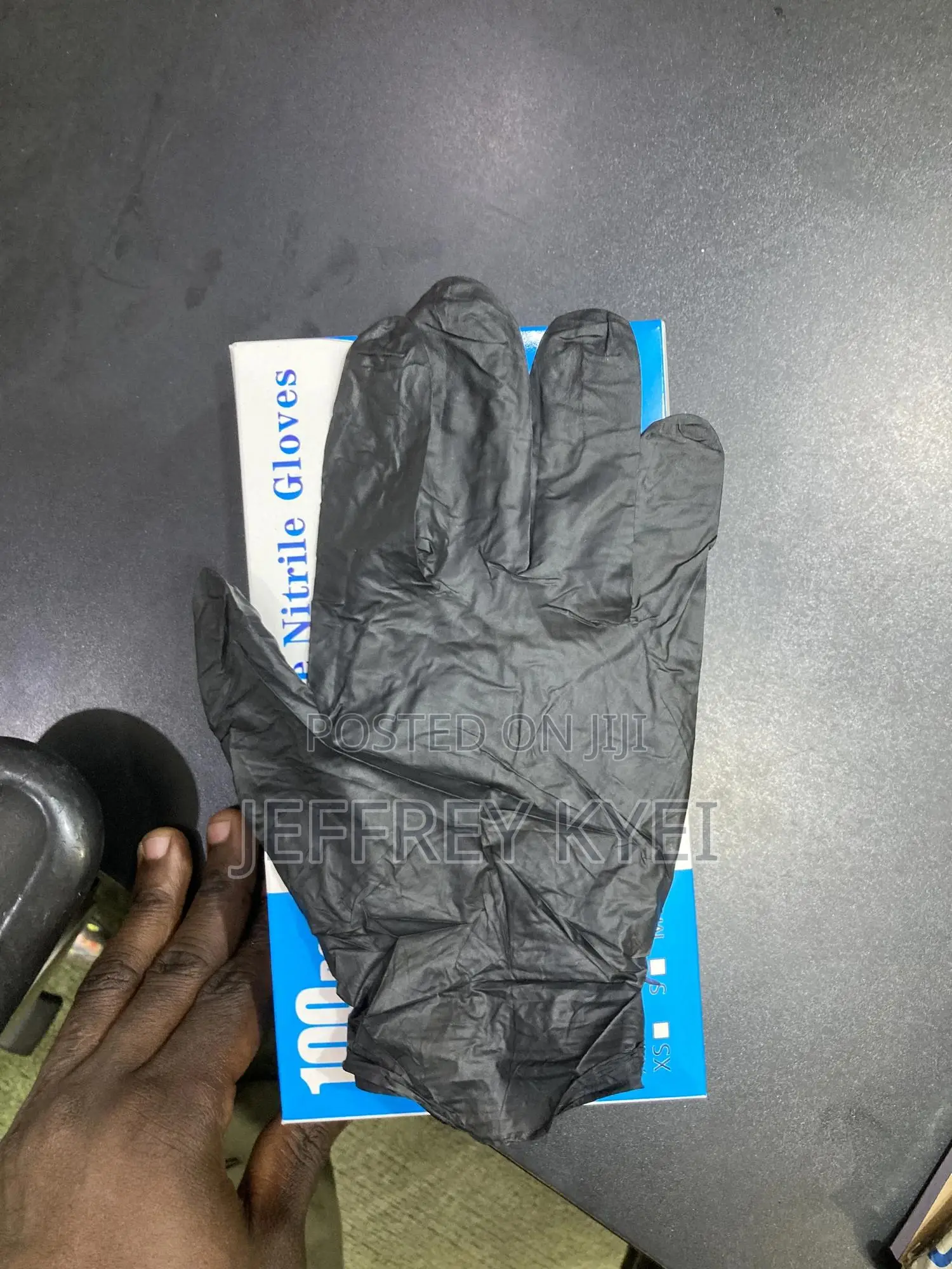 Black Disposable Hand Gloves