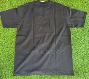 Upgrade Your Look – Men's Round Neck T-shirt At Low Prices At  Tryahu