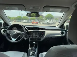 Toyota Corolla 2018 Black