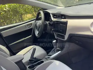 Toyota Corolla 2018 Black