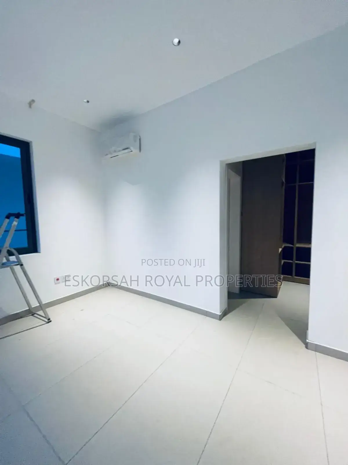 4bdrm House in East Legon, Adjiriganor for sale
