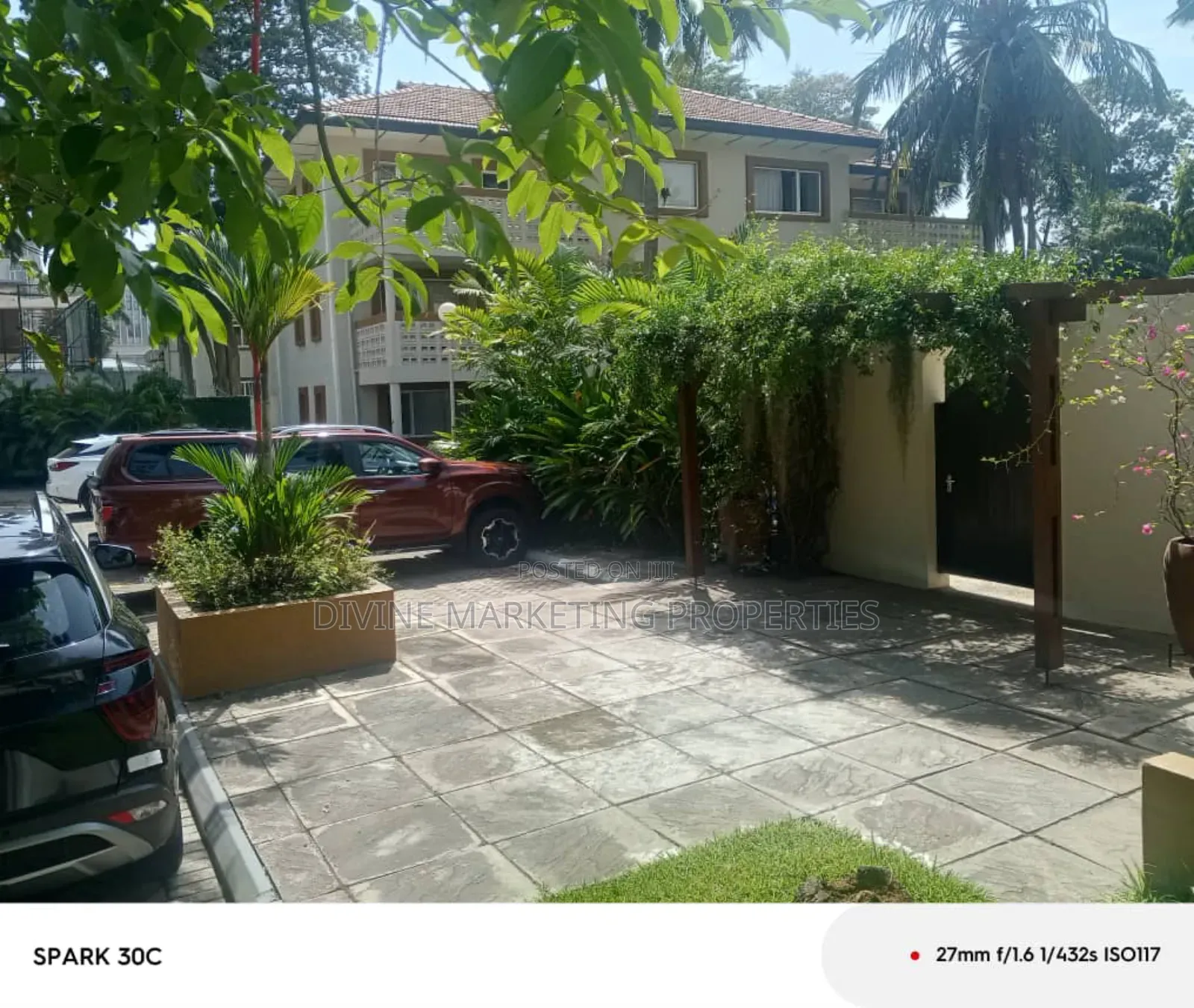 Furnished 3bdrm Apartment in Airport for rent