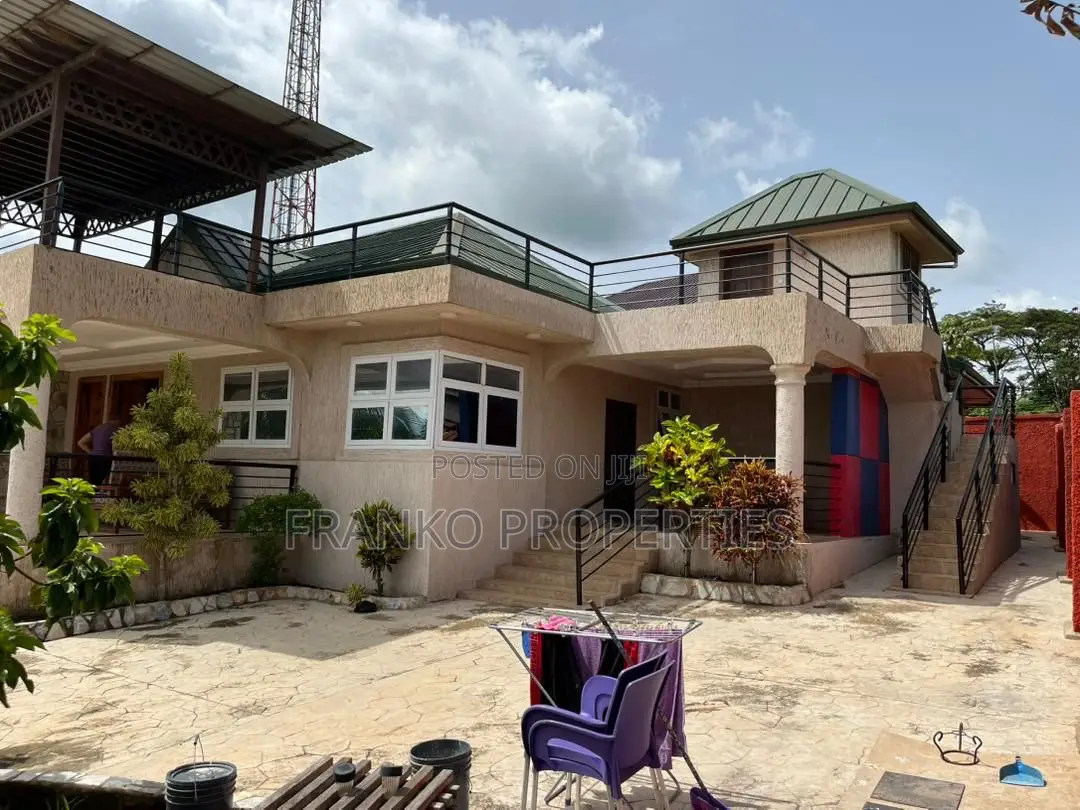 4bdrm House in Franko Properties, Aburi for sale