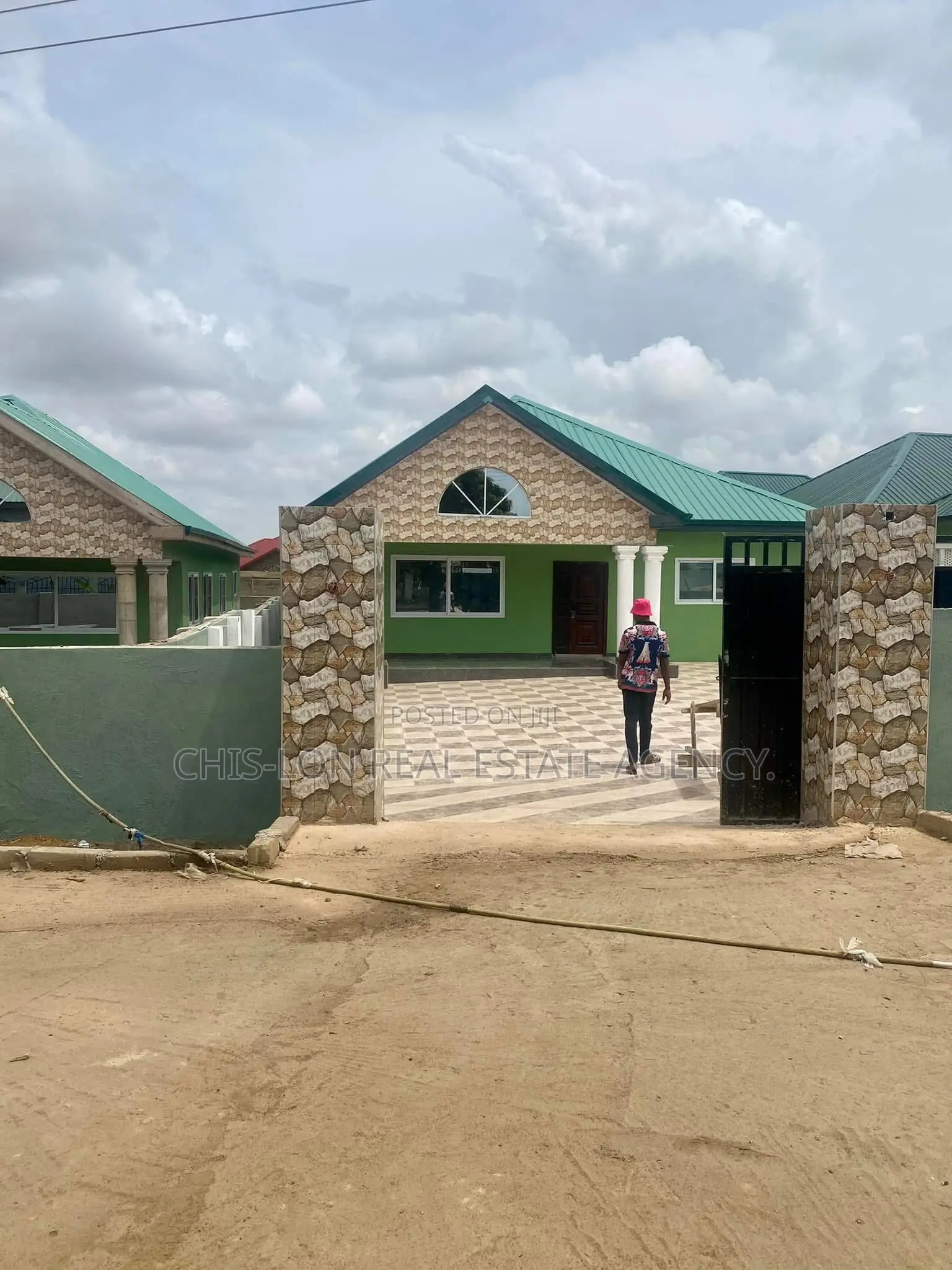 3bdrm House in Kasoa Cp, Bluetop Estate for sale