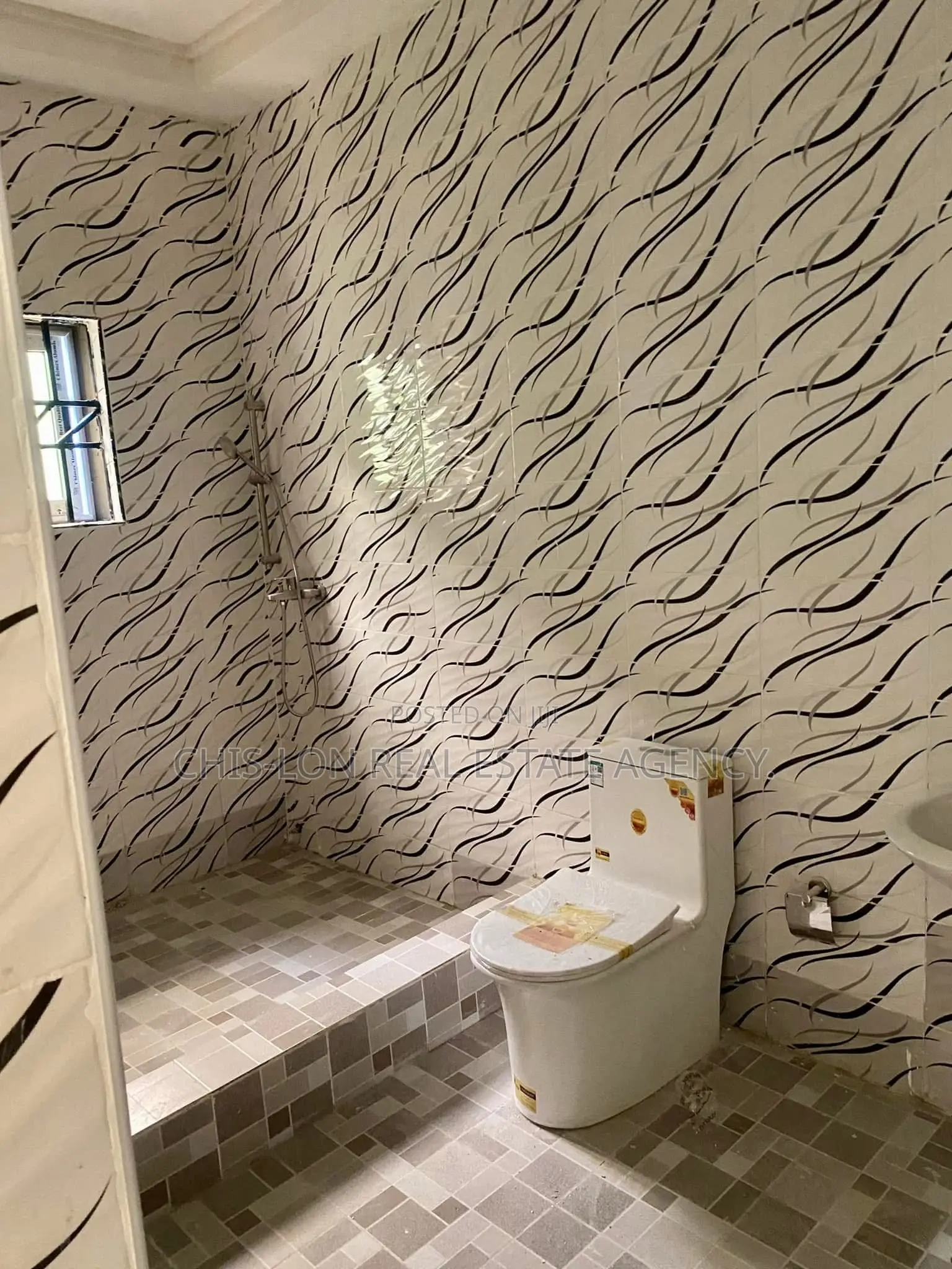 3bdrm House in Kasoa Cp, Bluetop Estate for sale