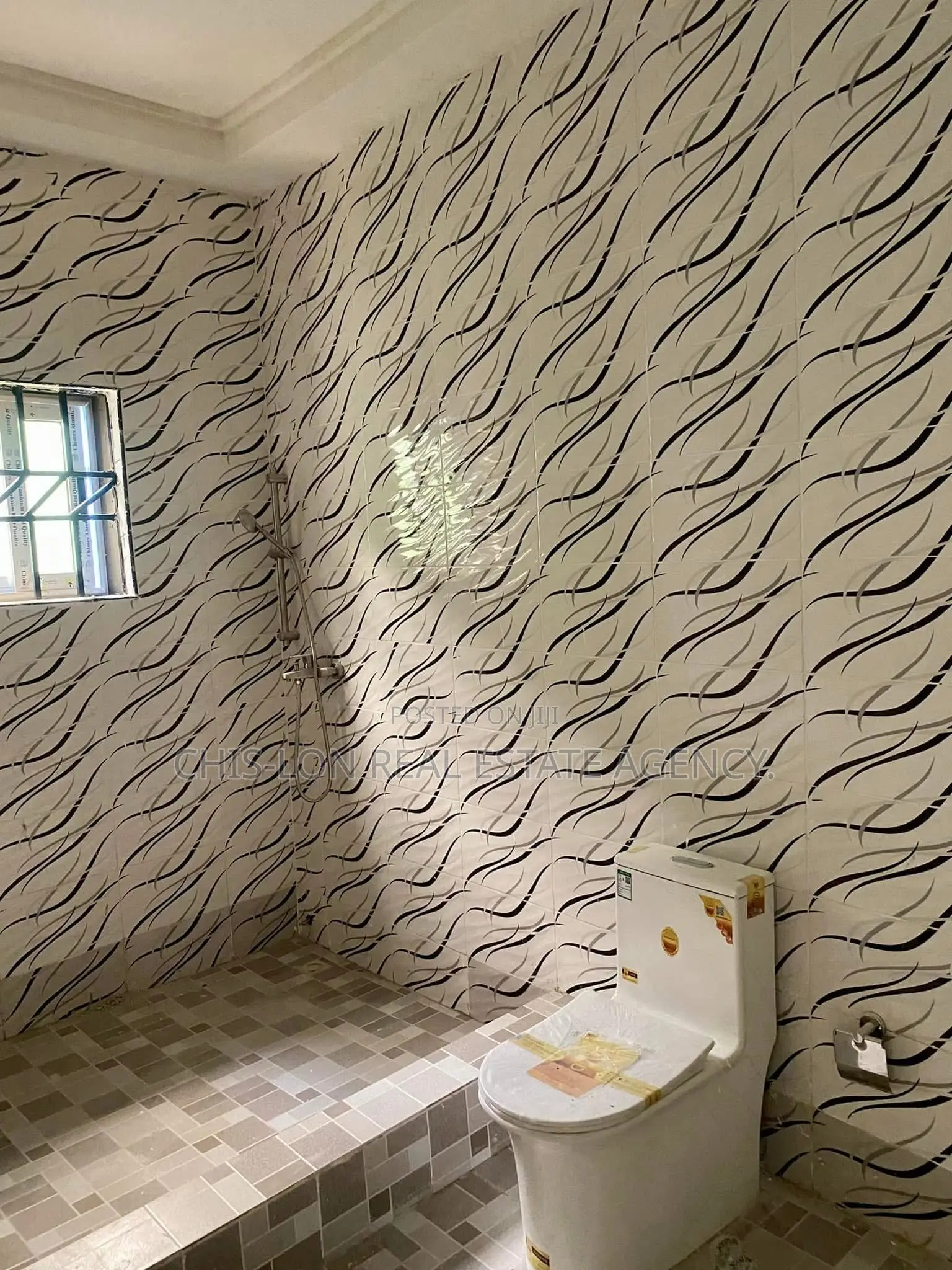 3bdrm House in Kasoa Cp, Bluetop Estate for sale