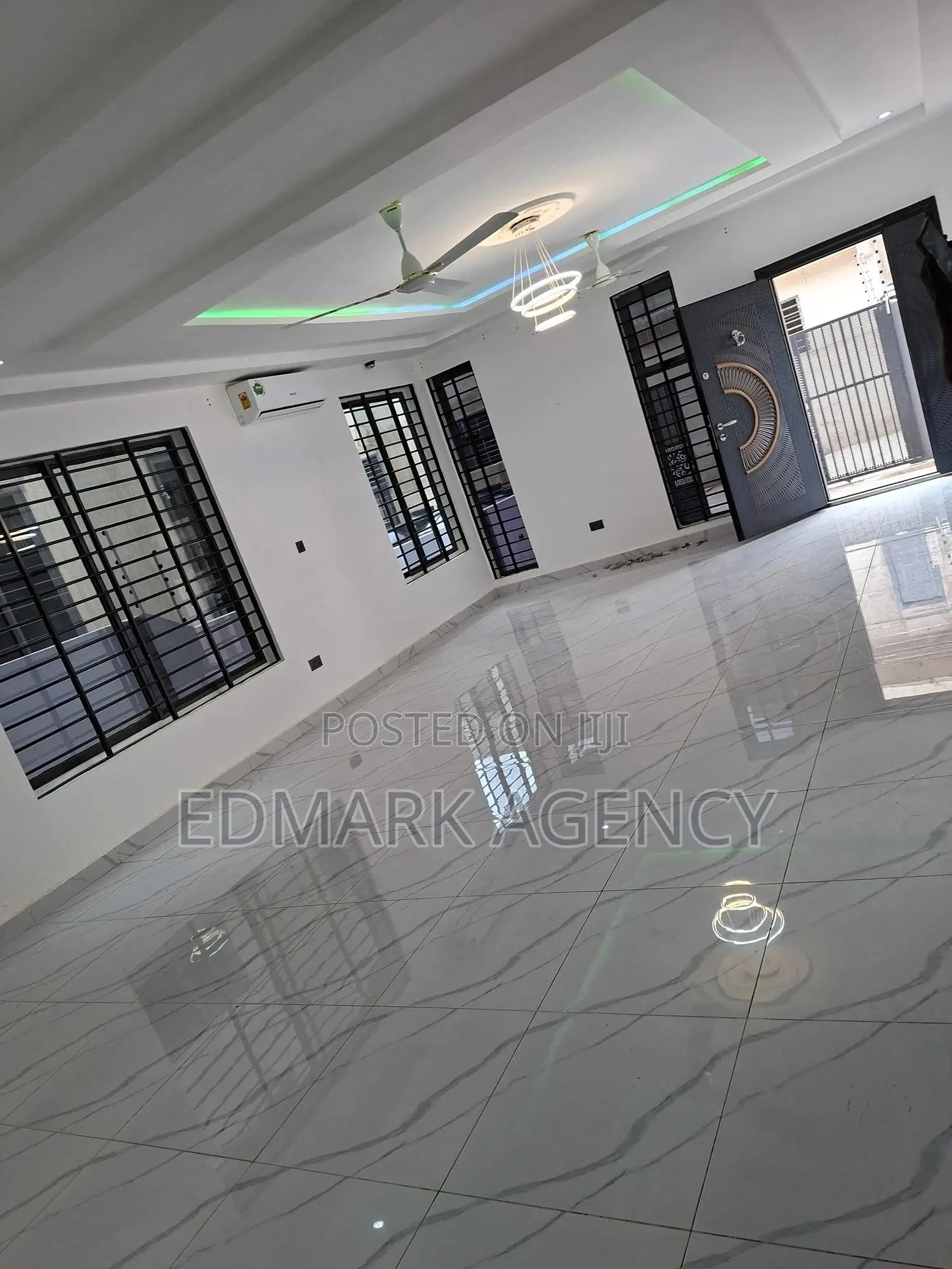 4bdrm House in Acp, Kwabenya for rent