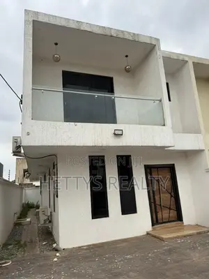 3bdrm House in Ashomang Estate for sale