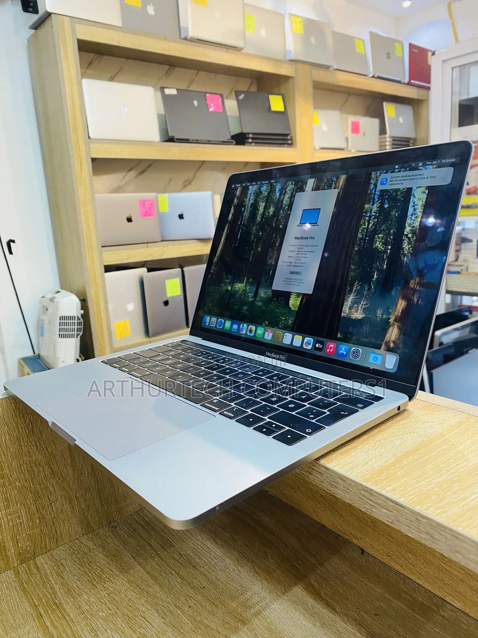 Laptop Apple MacBook Pro 2019 8GB Intel Core I5 SSD 128GB