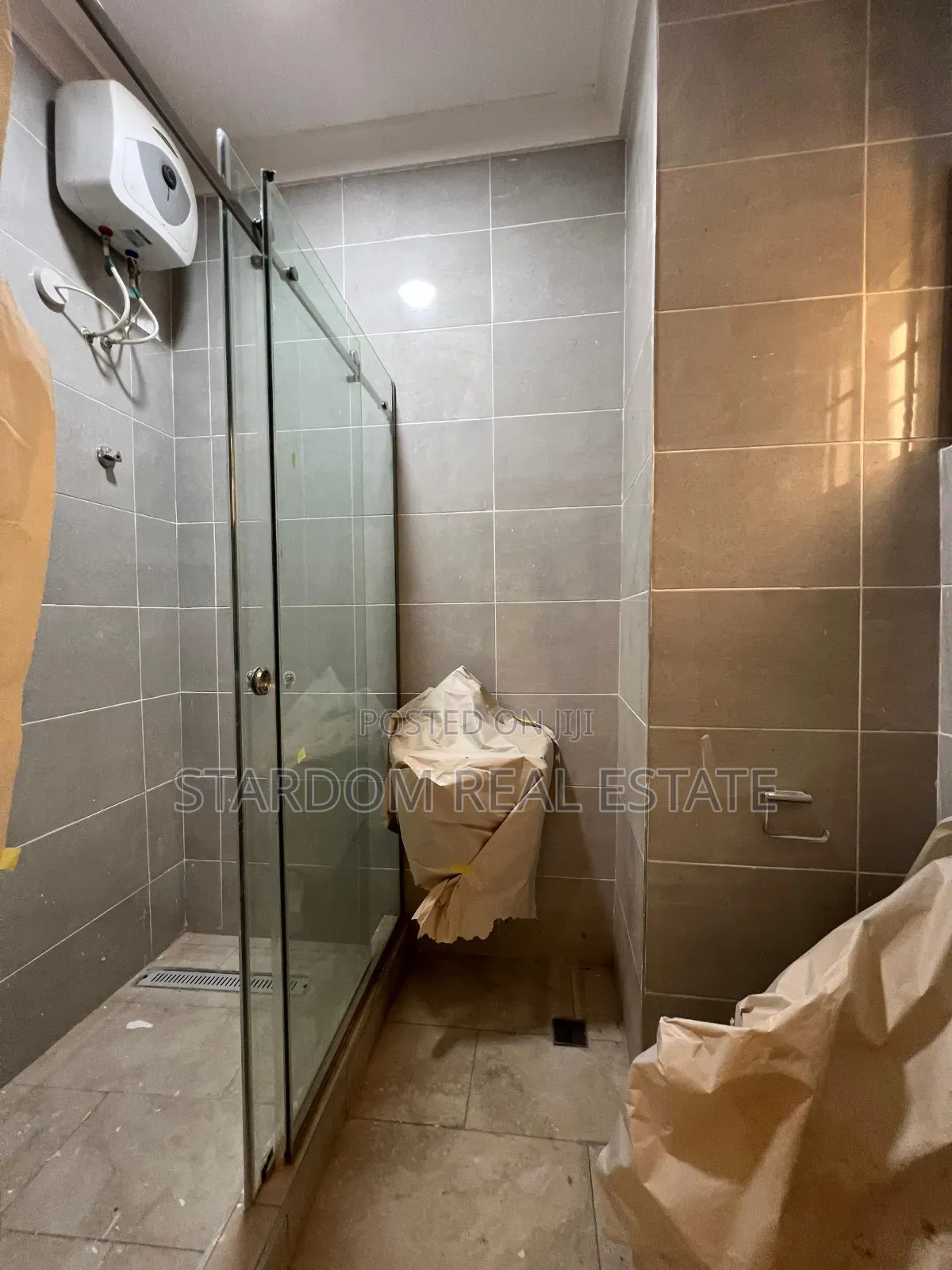 3bdrm Duplex in North Legon for rent
