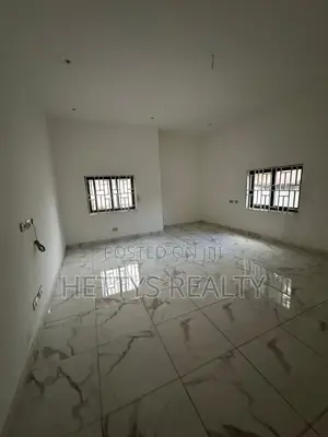 3bdrm House in Oyarifa for sale