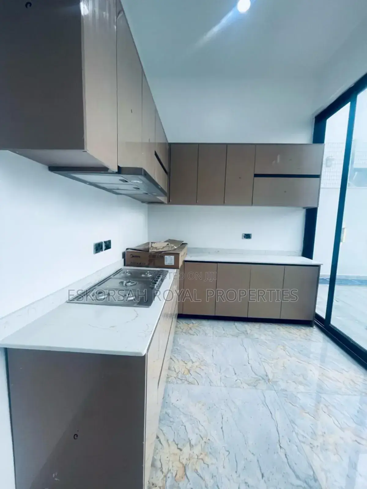 4bdrm House in East Legon for sale