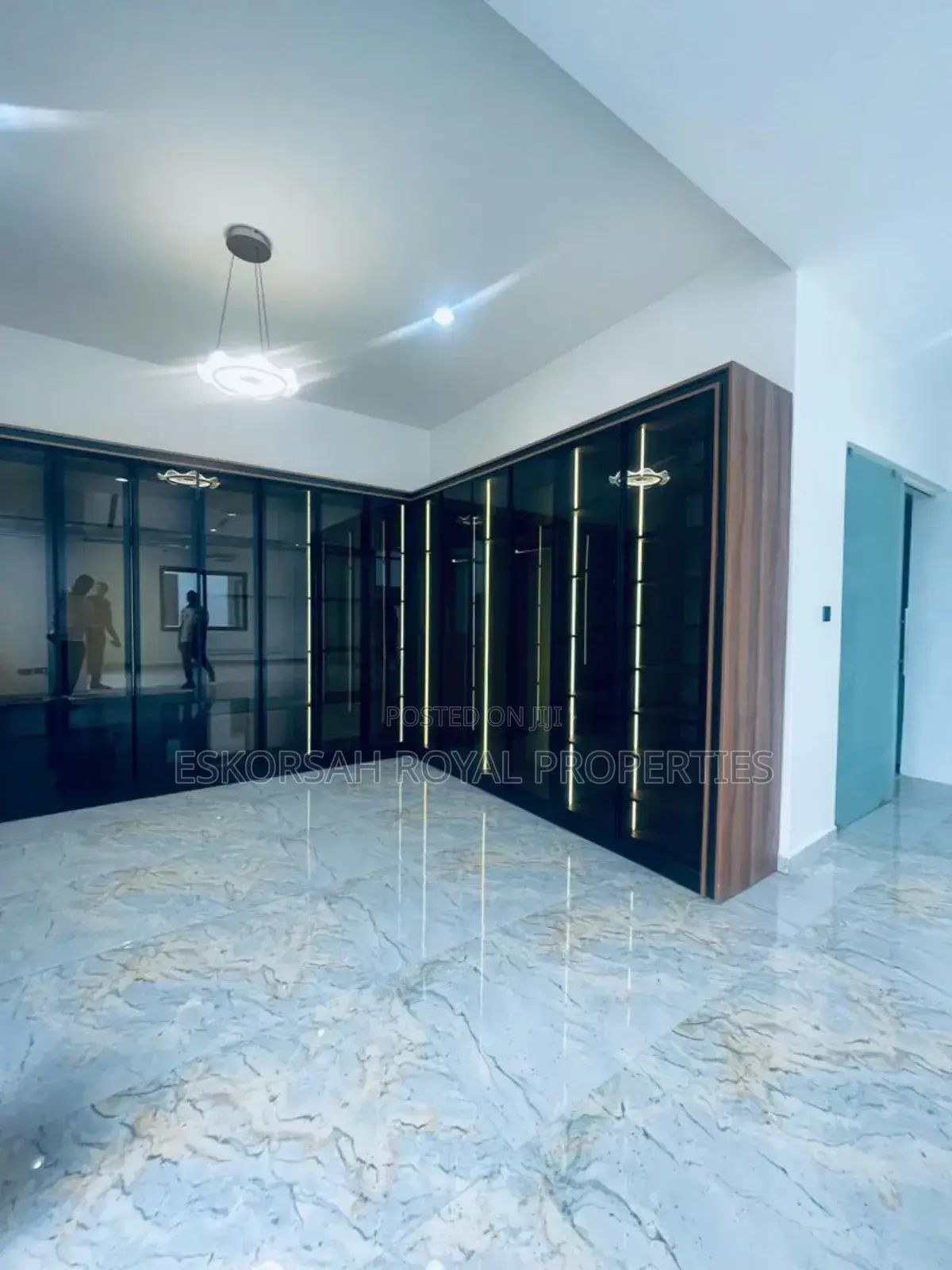 4bdrm House in East Legon for sale