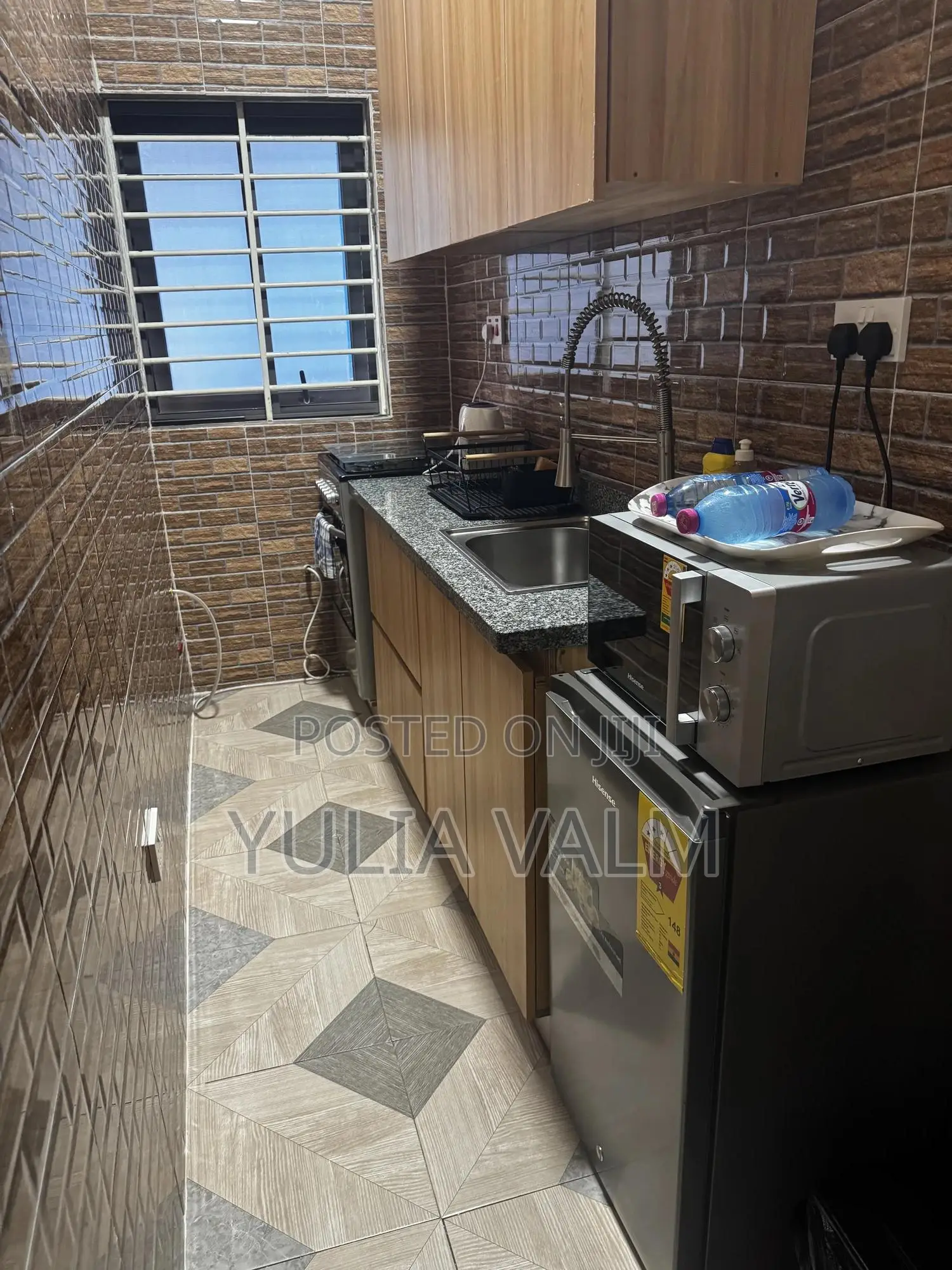 Daily Rent Around Manet Court/Tse Addo