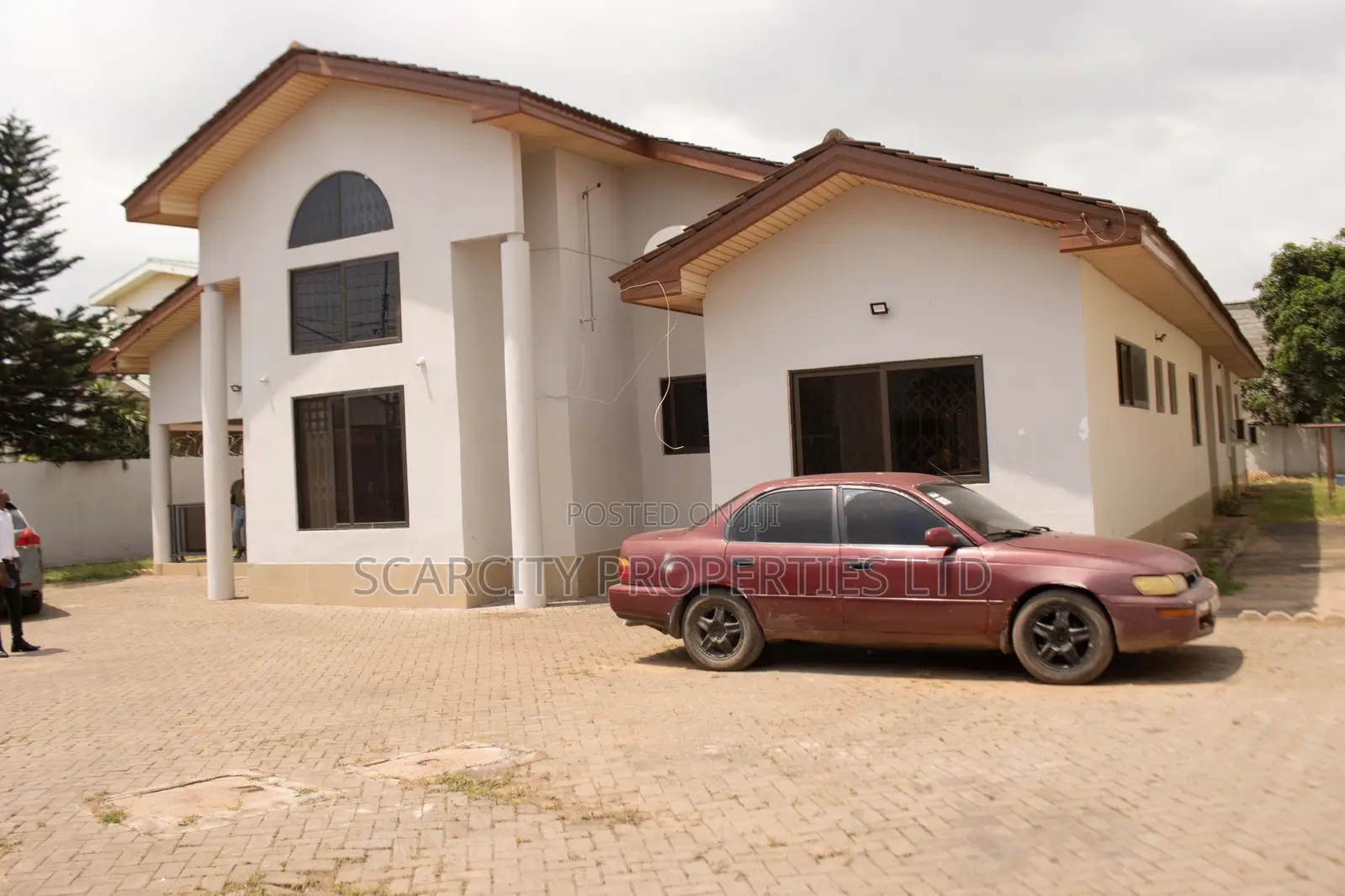 4bdrm House in Spintex for sale