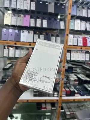 New Apple iPhone 11 64 GB White