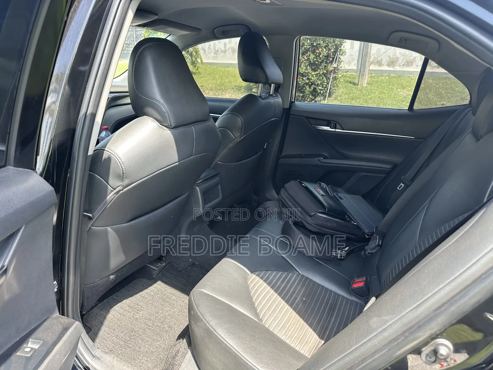 Toyota Camry 2019 Black