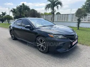 Toyota Camry 2019 Black