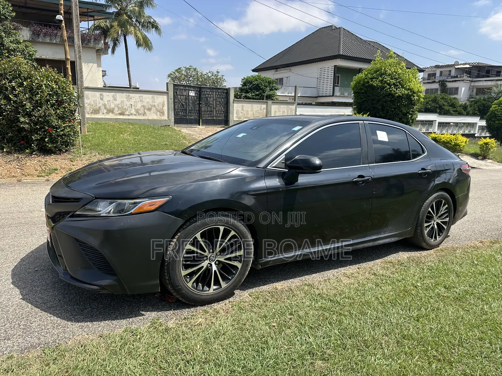 Toyota Camry 2019 Black