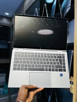 Laptop HP EliteBook 1040 G8 32GB Intel Core i7 SSD 512GB