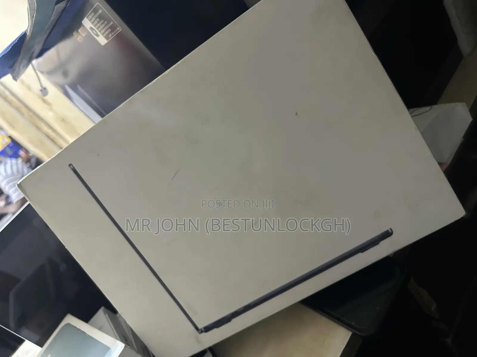 New Laptop Apple MacBook Air 2025 M4 15-Inch 16GB Apple M4 SSD 1T
