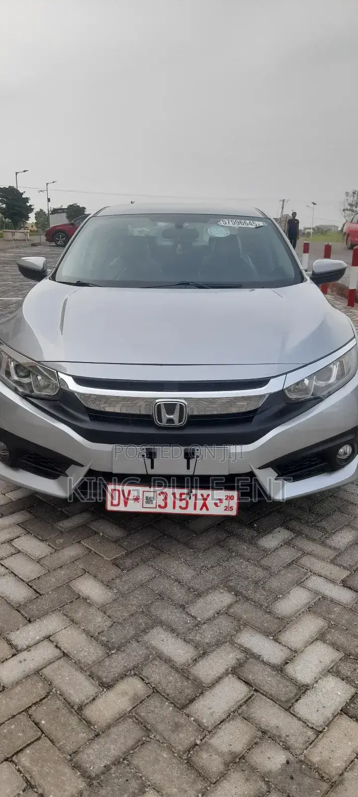 Honda Civic LX 2dr Coupe (2.0L 4cyl) 2017 Gray