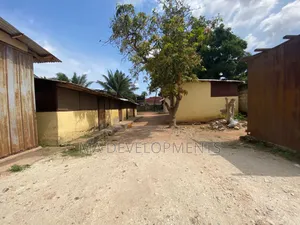 100*80 Plot of Land for Sale at Alhaji