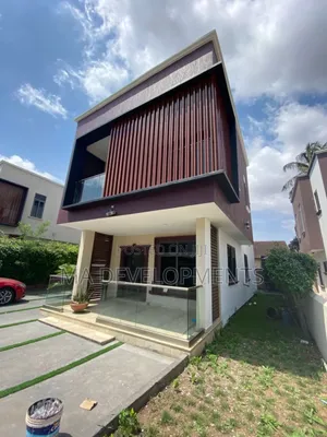 4bdrm House in Madev Realty, Achimota for rent