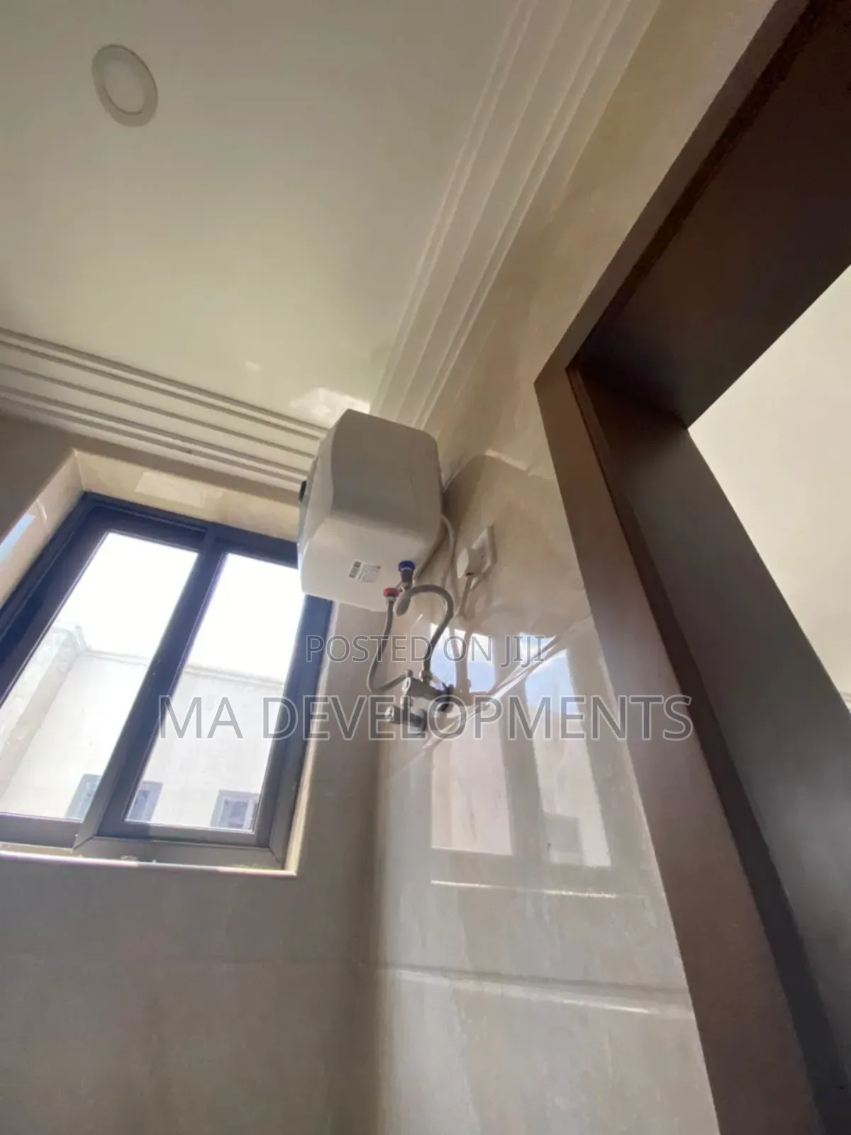 4bdrm House in Madev Realty, Achimota for rent