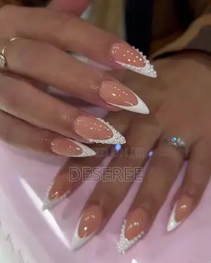 Experienced Nail Technician Wanted