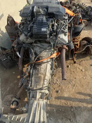 Dodge Ram 2500 Engine and Transmission. 5.7l