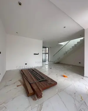 5bdrm House in Adjiringanor, East Legon for sale