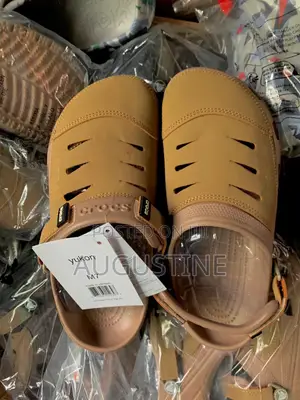Crocs Leather