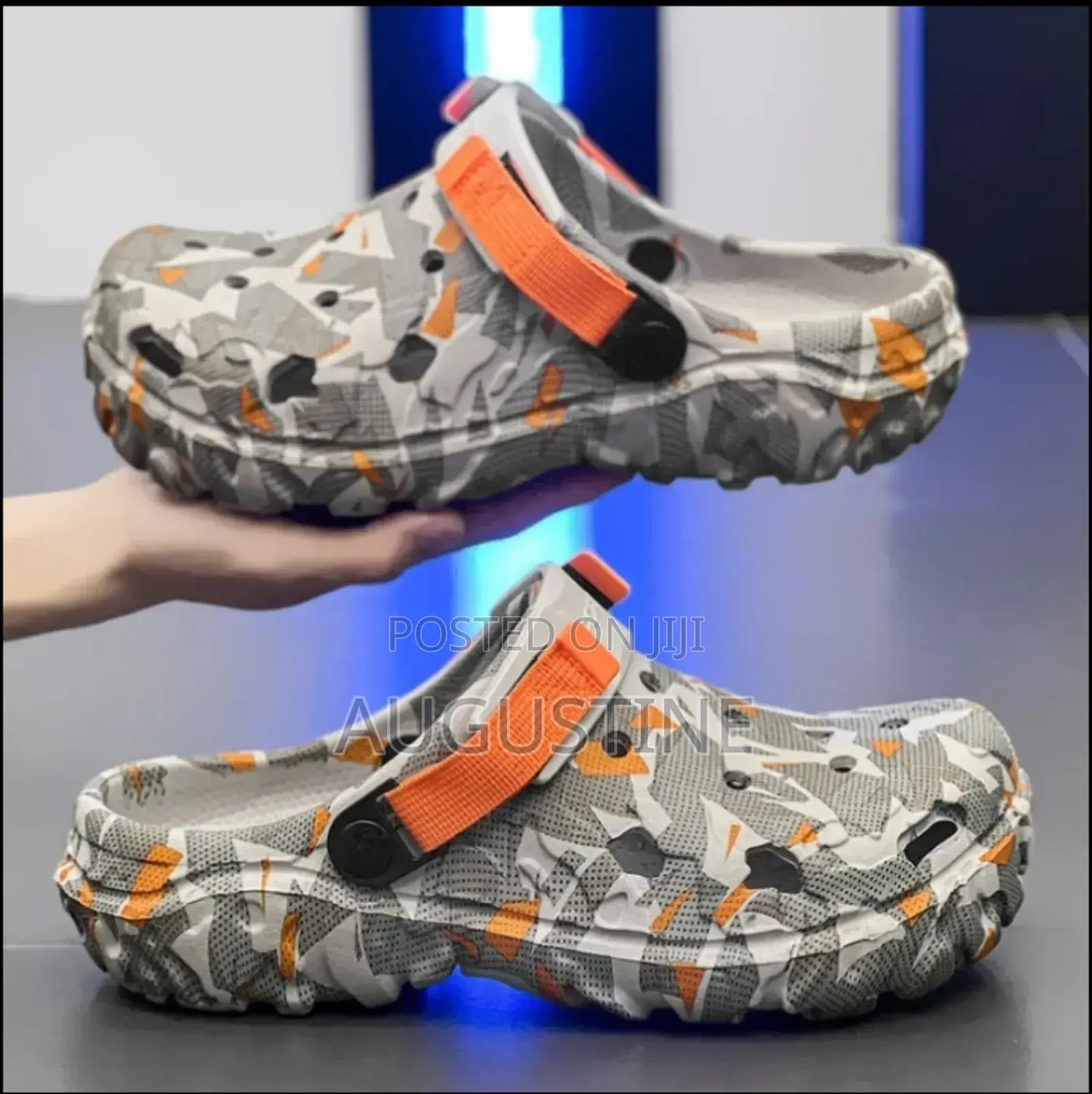 Crocs Leather
