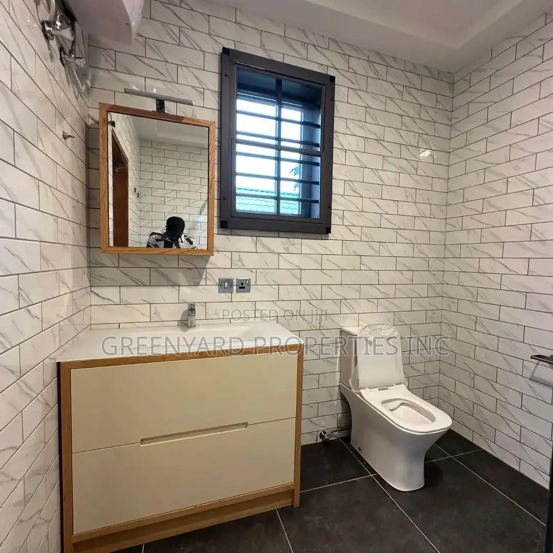 2bdrm Apartment in Spintex for rent