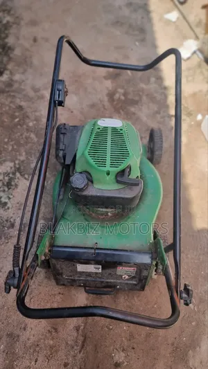 John Deree Lawn Mower