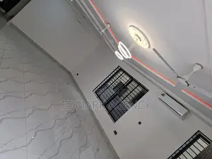 4bdrm House in Acp, Kwabenya for rent