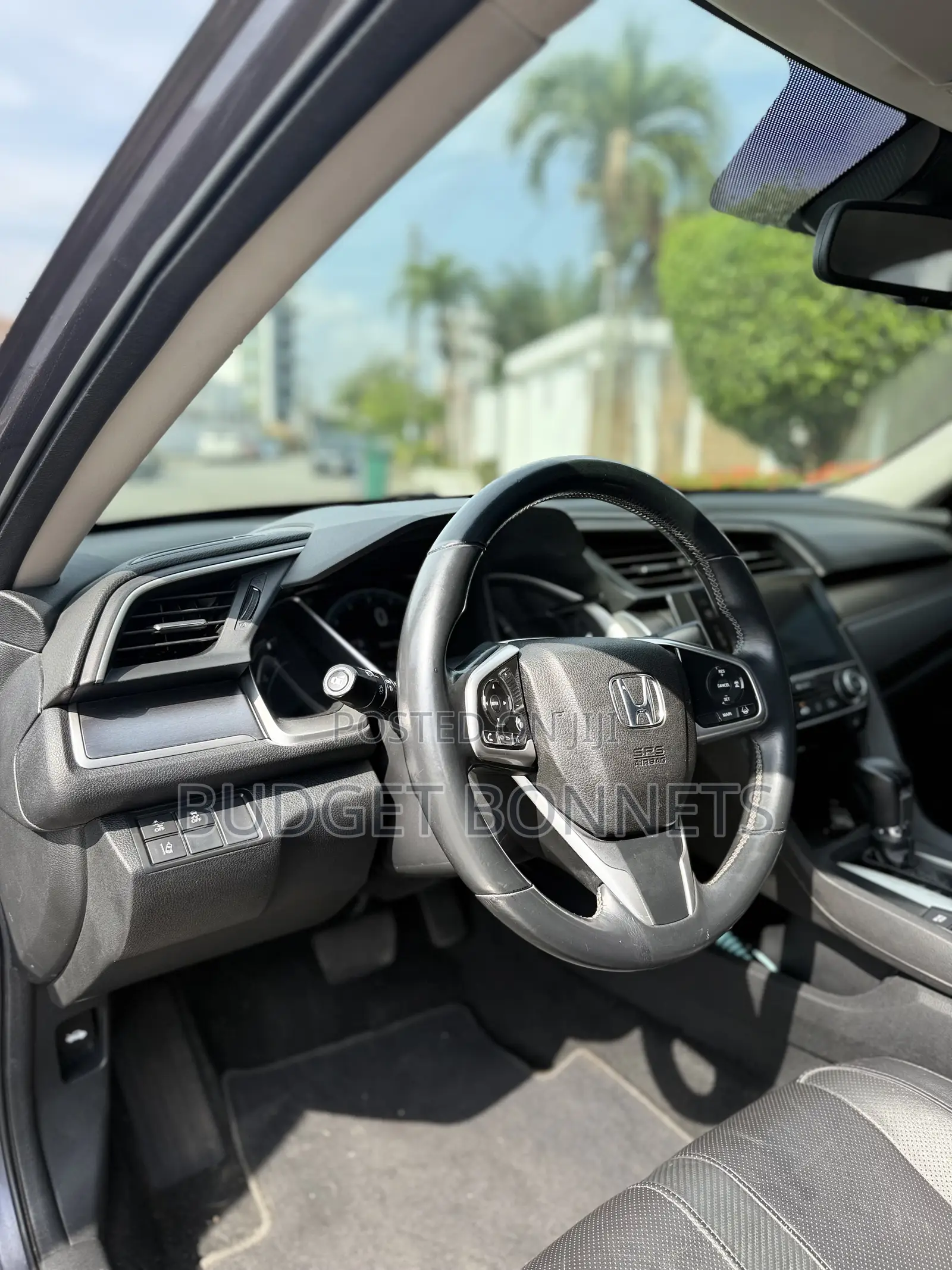 Honda Civic Touring 4dr Sedan (1.5L 4cyl) 2016 Gray