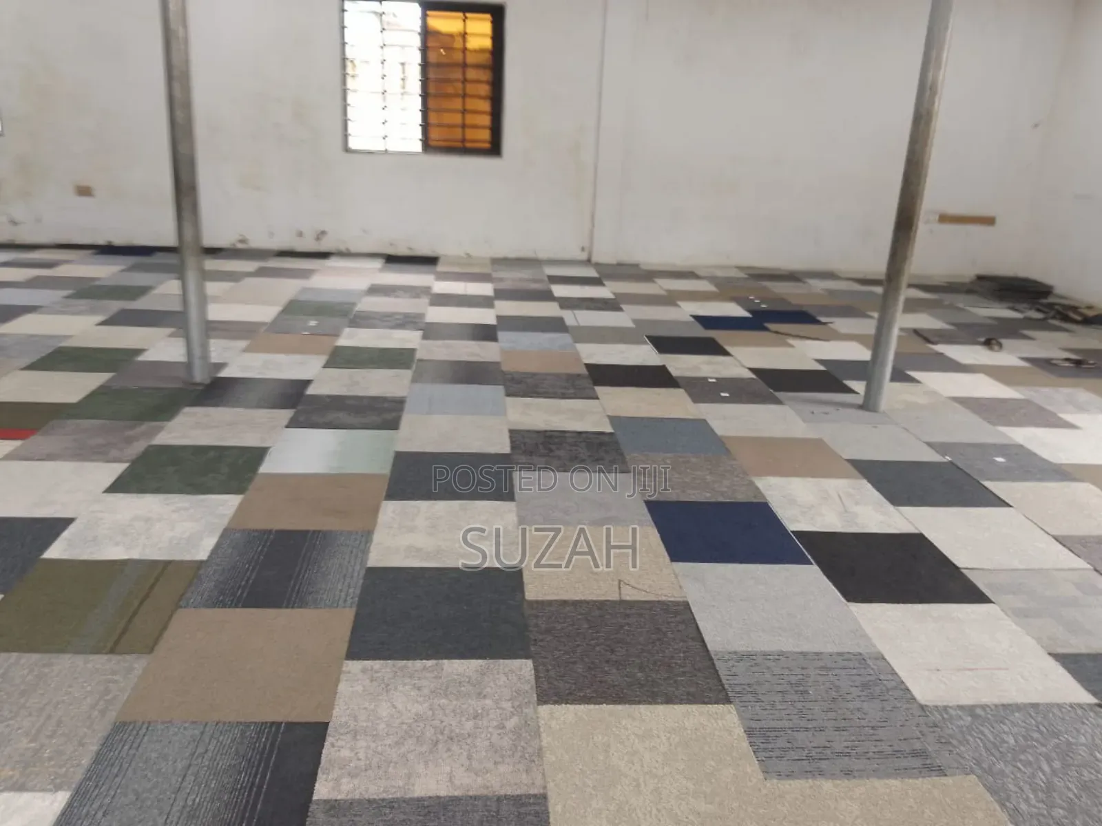 Square Sized Woolen Carpet