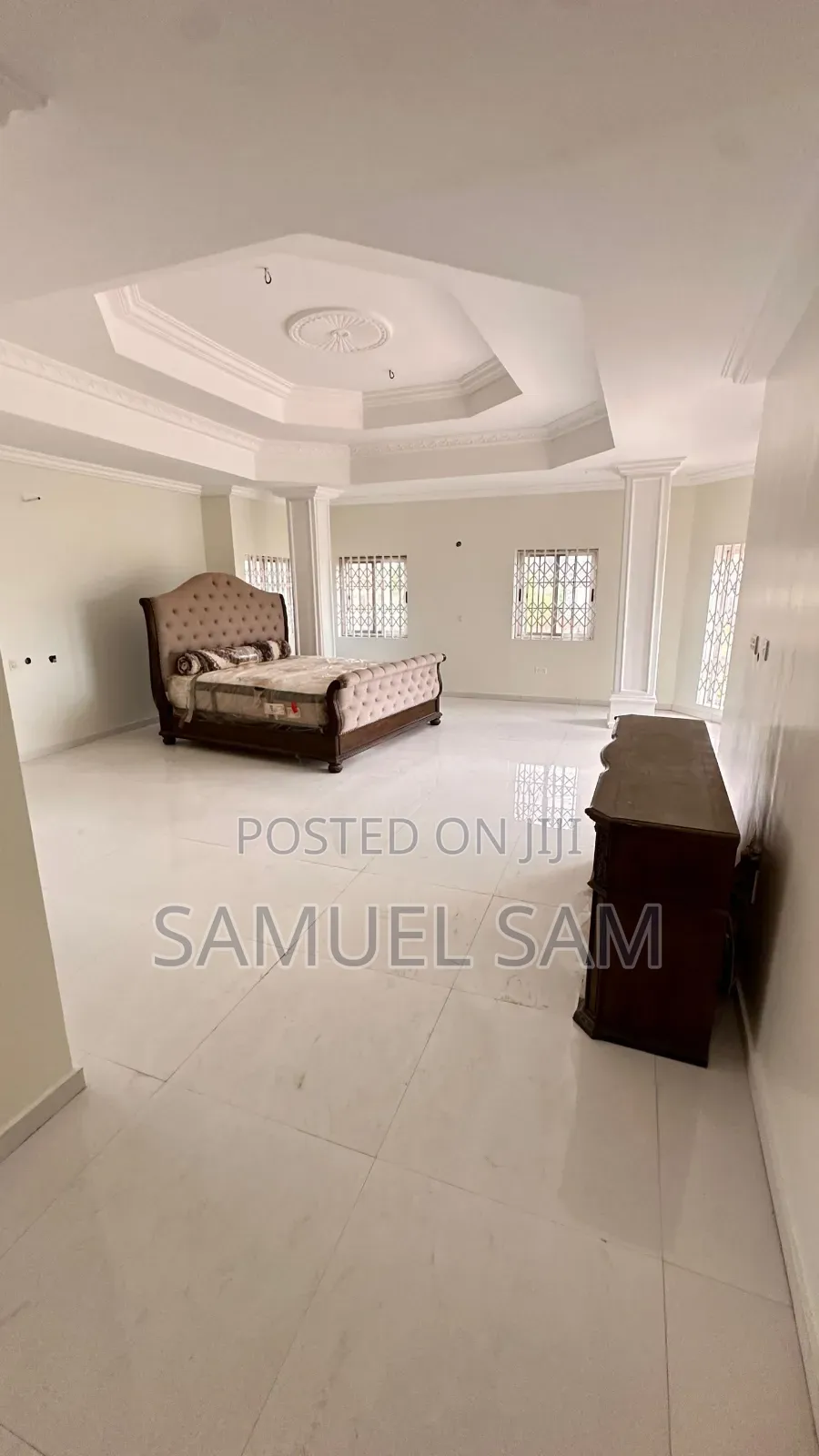 5bdrm House in East Legon School, Tema Metropolitan for sale