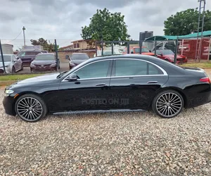 Mercedes-Benz S-Class S 500 4MATIC 2022 Black
